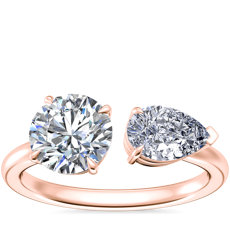NUEVO. Anillo de compromiso de dos piedras con diamante en forma de pera este-oeste, en oro rosado de 14 k (.48 qt. total)